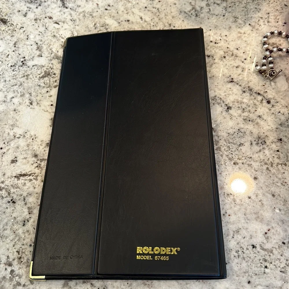 🔥 3 for $10🔥 Rolodex Business card storage - holds 192 items